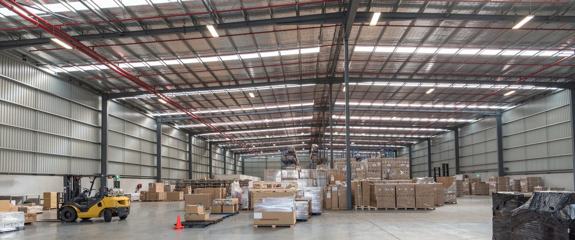 Freight Shipping for Shippers Who Need Capacity and Equipment